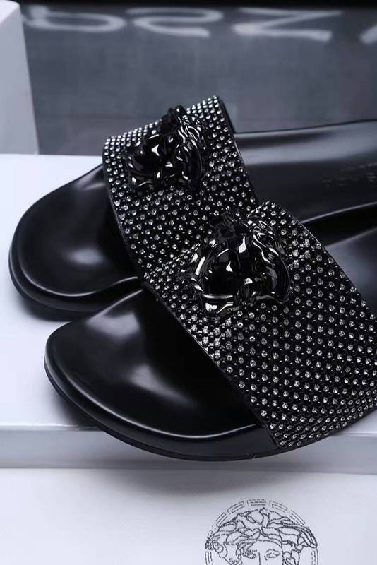 Versace men slippers AAA-056