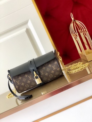 LV Hangbags AAA Women-403