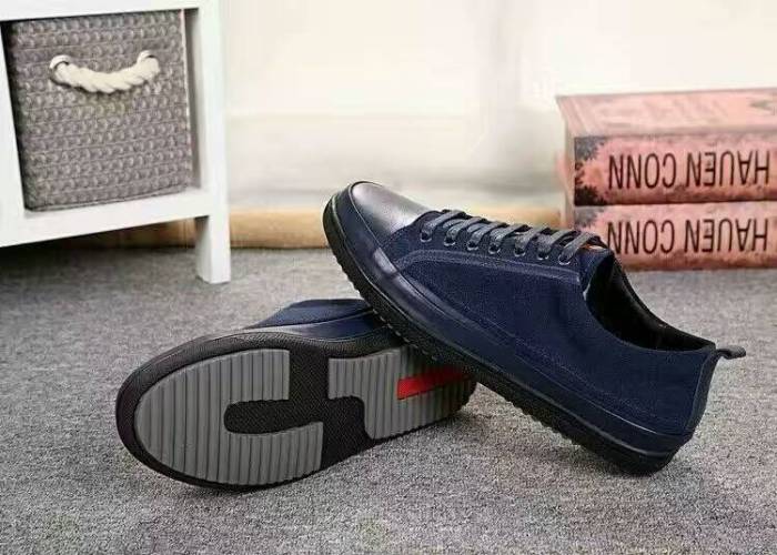 Prada men shoes 1:1 quality-057