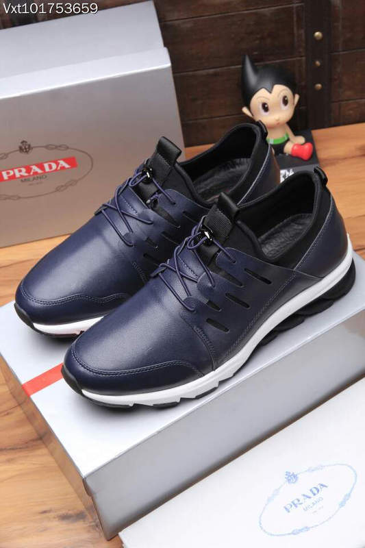 Prada men shoes 1:1 quality-053