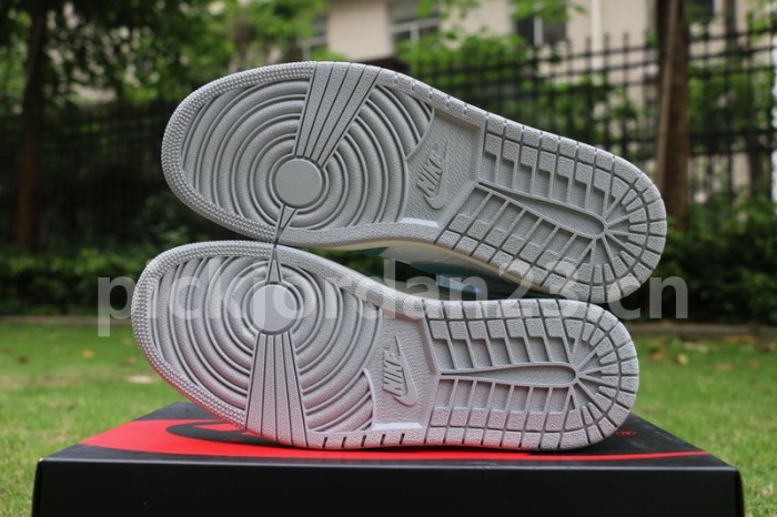 Authentic Air Jordan 1 “Turbo Green”