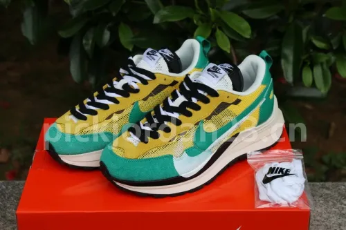 Authentic Sacai x Nike Pegasus VaporFly SP Stadium Green