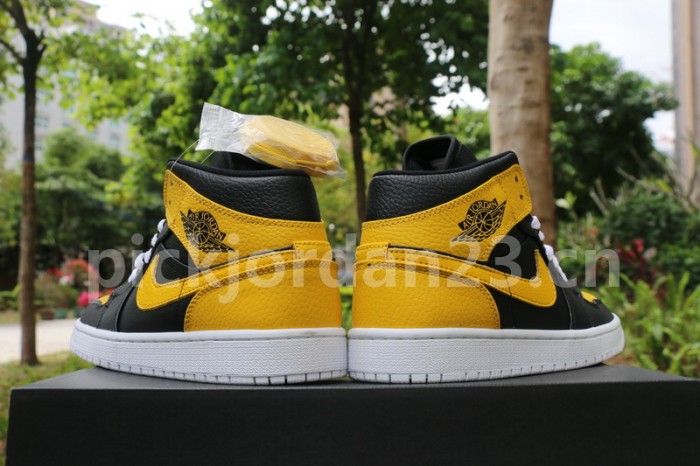 Authentic Air Jordan 1  “Homage To Home” Black Yellow