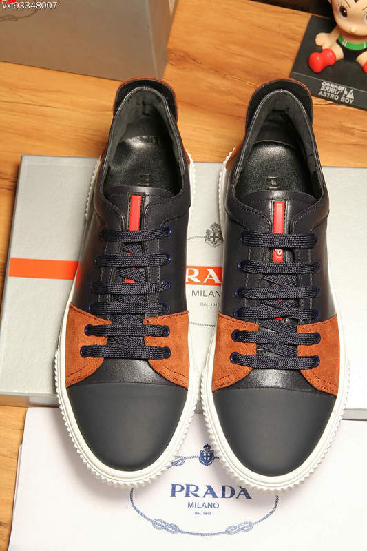 Prada men shoes 1:1 quality-182