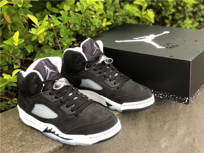 Authentic Air Jordan 5 “Oreo” Restock