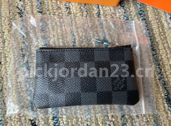 LV Coin Pouches High End Quality-001