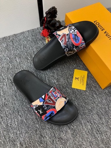 LV Sandals 1：1 Quality-124