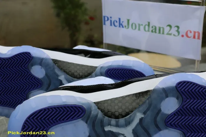 Authentic Air Jordan 11 Low “Concord”