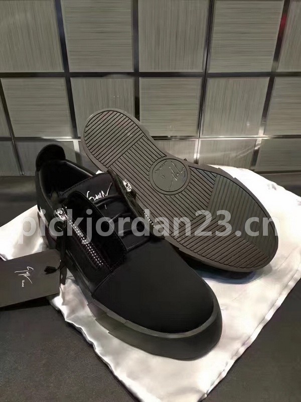 Super Max GZ Shoes150