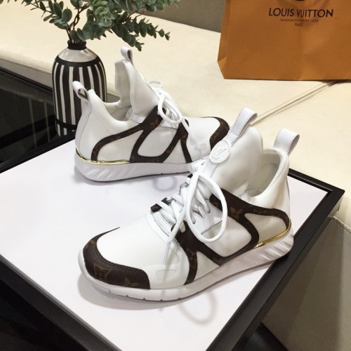 LV Women Shoes 1;1 Quality-118