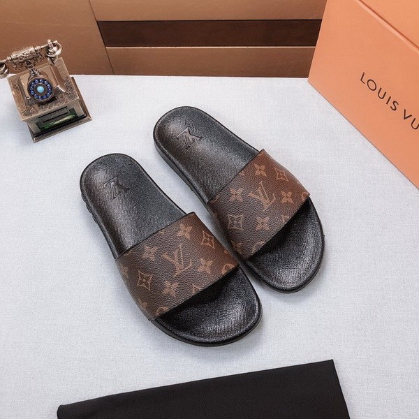 LV men slippers AAA-304(38-45)