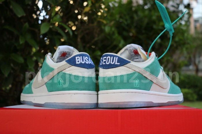 Authentic Kasina x Nike Dunk Low