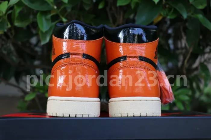 Authentic Air Jordan 1 Retro High OG “Shattered Backboard 3.0”