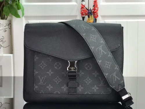 LV High End Quality Bag-617