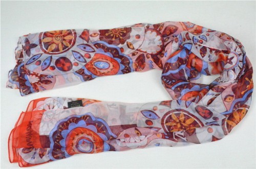 LV Silk Scarf AAA-018