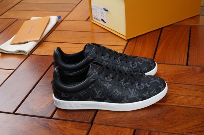 Super Max Custom LV Shoes-869