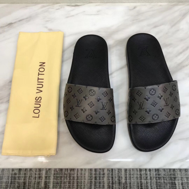 LV men slippers AAA-409