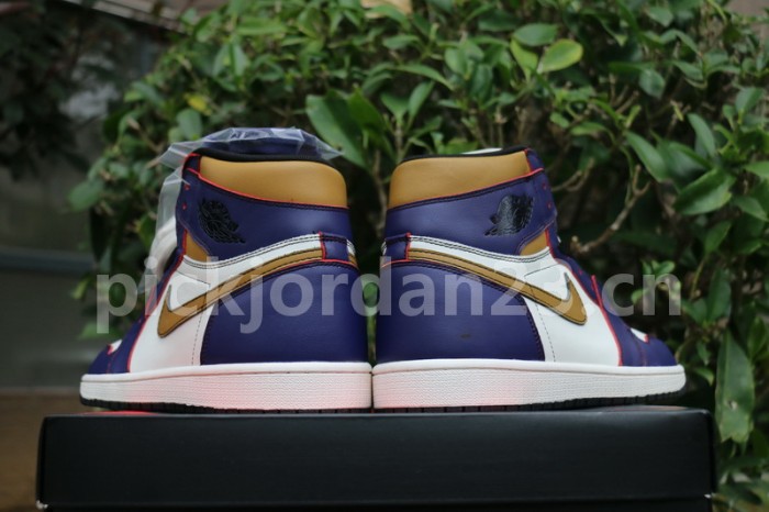 Authentic Nike SB x Air Jordan 1 Lakers