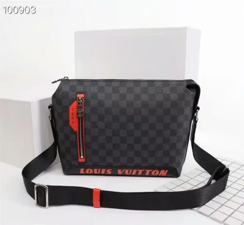 LV Men Hangbags AAA-014