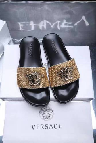 Versace men slippers AAA-055