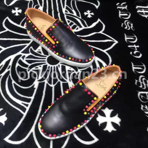 Super Max Christian Louboutin Shoes-686