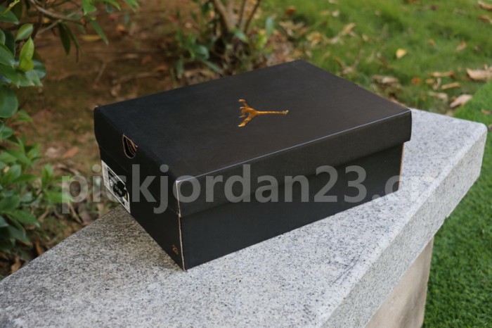 Authentic SNS x Air Jordan 1 Mid