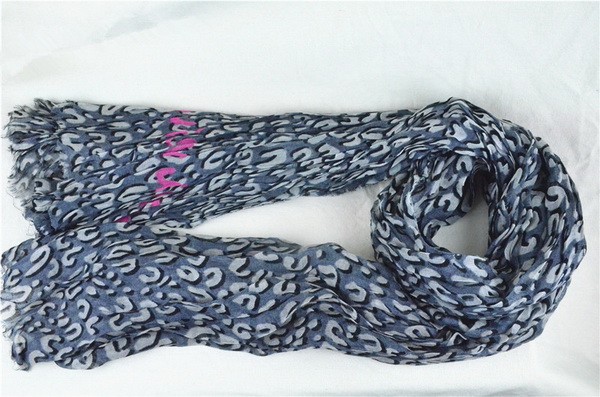LV Silk Scarf AAA-240