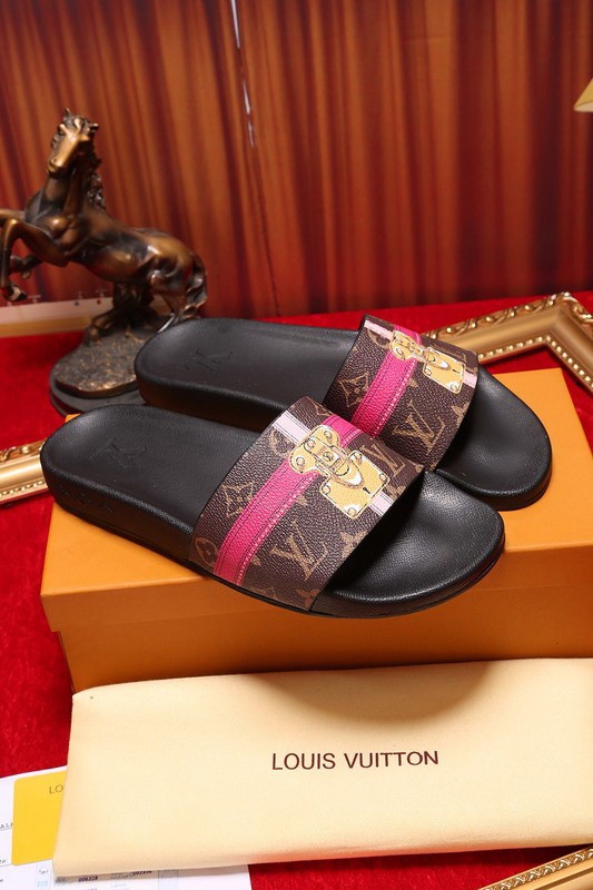 LV men slippers AAA-277(38-45)