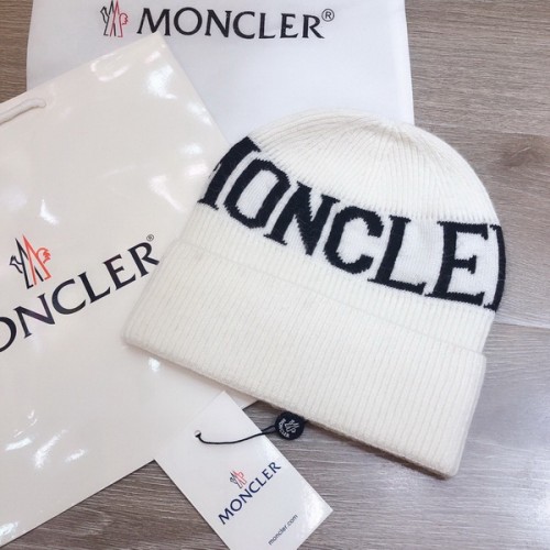 Moncler Wool Cap Scarf AAA-094