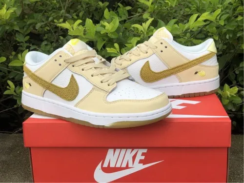 Authentic Nike Dunk Low Lemon Drop