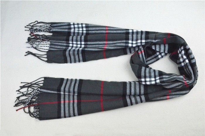 Burberry Silk Scarf AAA-393