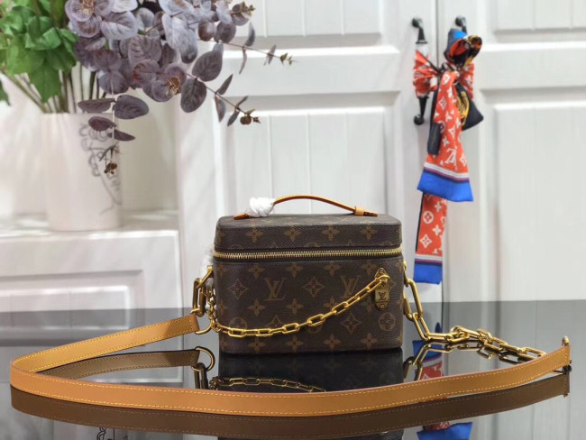 LV High End Quality Bag-534