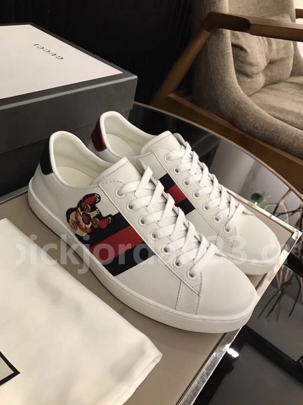 Super Max G Shoes-009