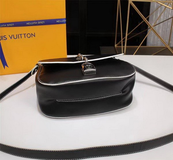 LV Hangbags AAA-025