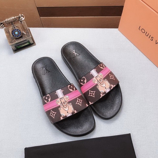 LV men slippers AAA-311(38-45)