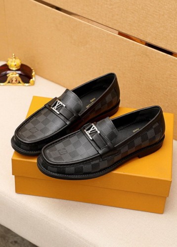 LV Men shoes 1：1 quality-3895