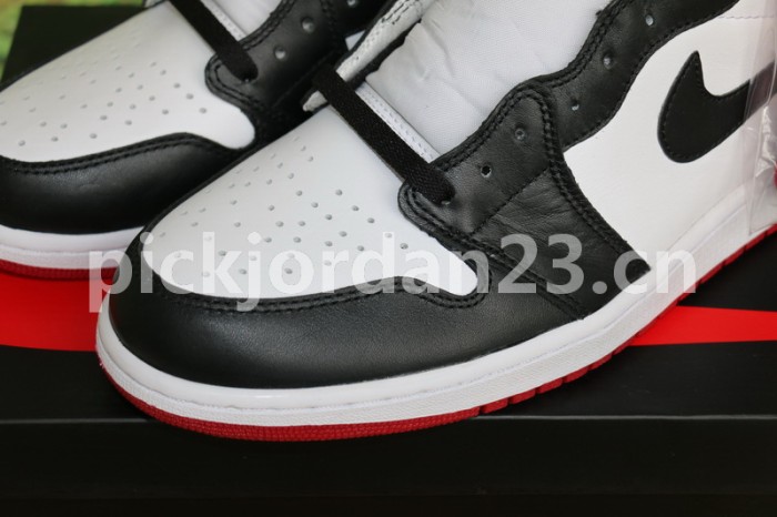 Air Jordan 1 OG High “Black Toe”2016