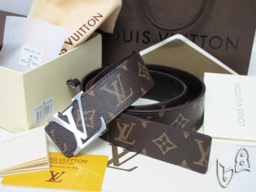 LV Belt 1：1 Quality-025