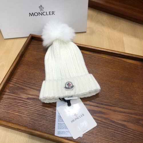 Moncler Wool Cap Scarf AAA-142