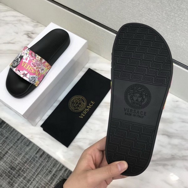 Versace men slippers AAA-167(38-44)