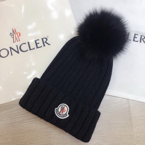 Moncler Wool Cap Scarf AAA-025