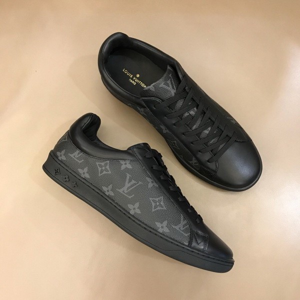 Super Max Custom LV Shoes-405