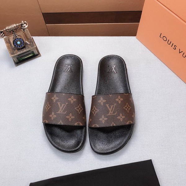 LV women slippers AAA-029