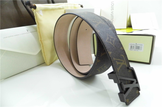 LV Belt 1：1 Quality-156