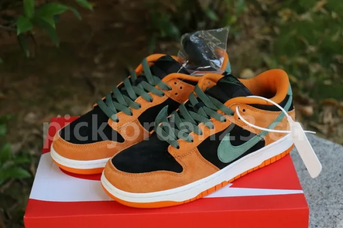 Authentic Nike Dunk Low SP “Ceramic”