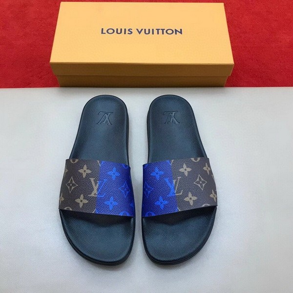 LV men slippers AAA-429