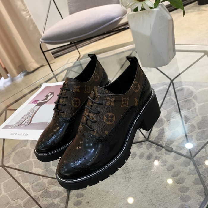 LV Women Shoes 1;1 Quality-219