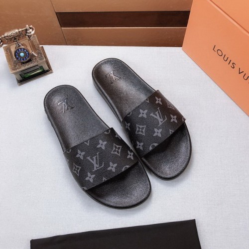 LV women slippers AAA-018