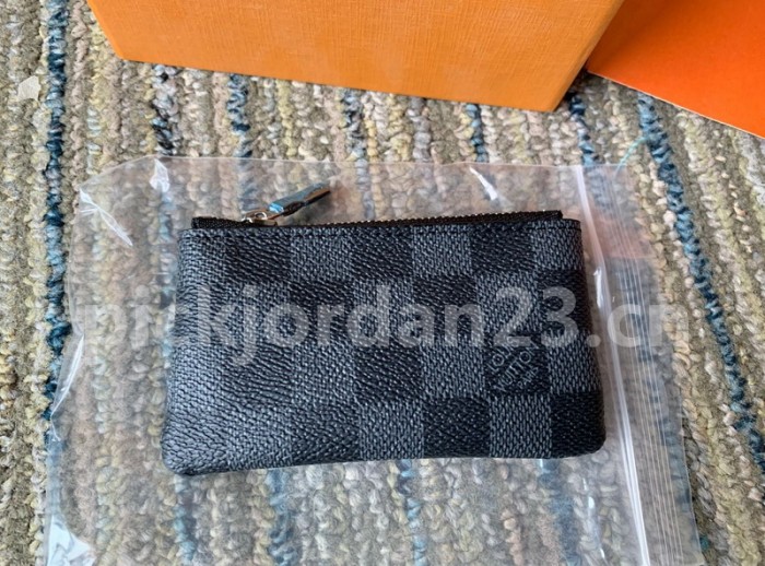 LV Coin Pouches High End Quality-001