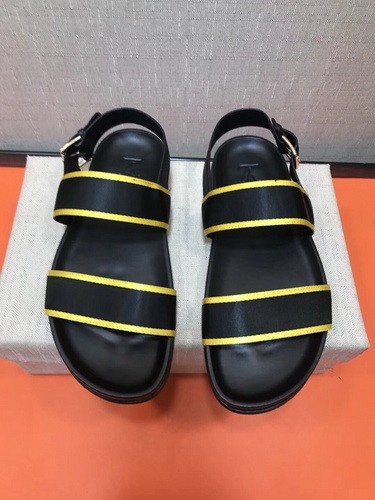 LV men slippers AAA-285(38-45)